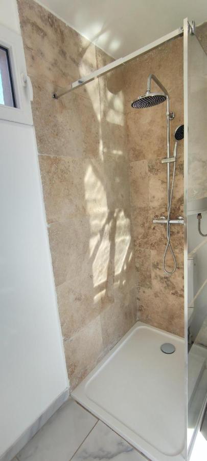 Appartement Au Coeur Des Rizieres Салон-дьо-Жиро Екстериор снимка