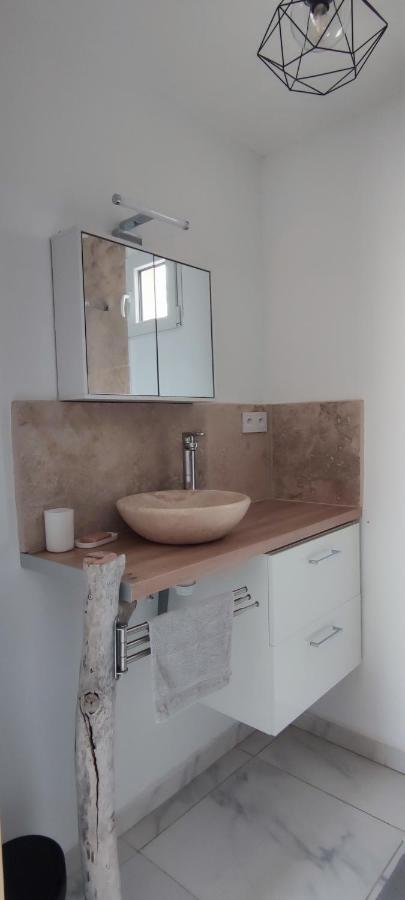 Appartement Au Coeur Des Rizieres Салон-дьо-Жиро Екстериор снимка